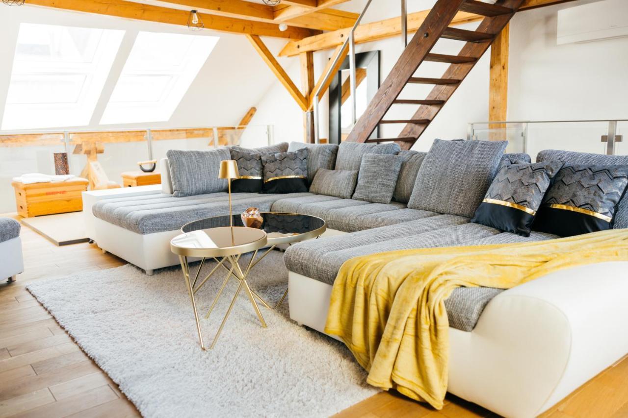 Heimatel - Luxury Penthouse Loft Apartment Ravensburg Bagian luar foto